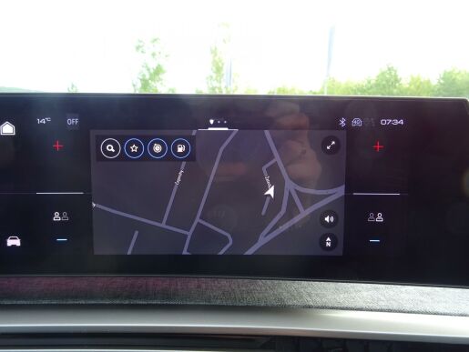 Peugeot 3008 ALLURE Hybrid 136k e-DCS6