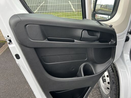 Peugeot Boxer  Furgon 3500 L3H2 BlueHDi 140k S&S MAN6