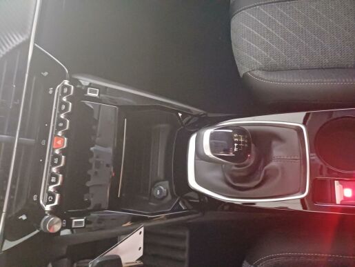 Peugeot 208 ALLURE 1.2 PureTech 100k