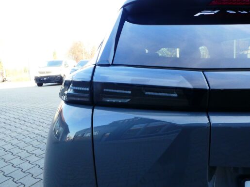 Peugeot 2008 E- ALLURE 115kW / bat. 54kWh