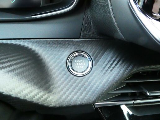 Peugeot 2008 E- ALLURE 115kW / bat. 54kWh