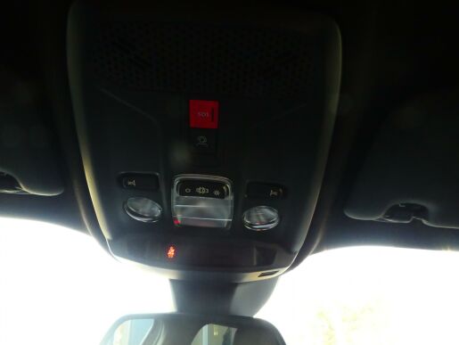 Peugeot 2008 E- ALLURE 115kW / bat. 54kWh