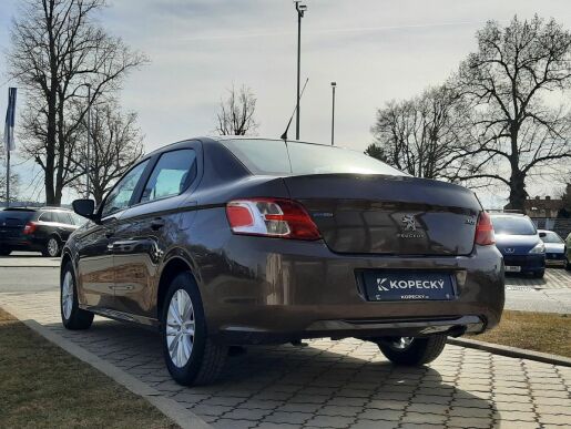 Peugeot 301 ALLURE 1.2 PT 82k M5 1.MAJ