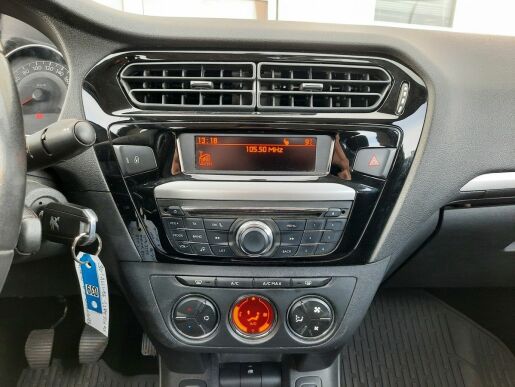Peugeot 301 ALLURE 1.2 PT 82k M5 1.MAJ