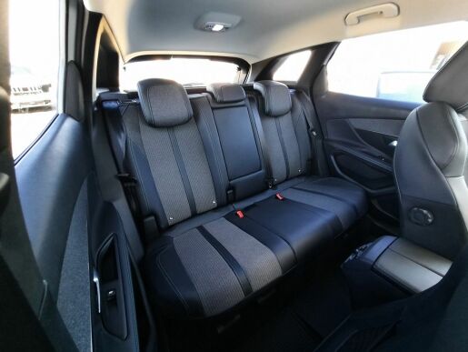 Peugeot 3008 ALLURE PACK 1.5 BHDi 130k EAT8