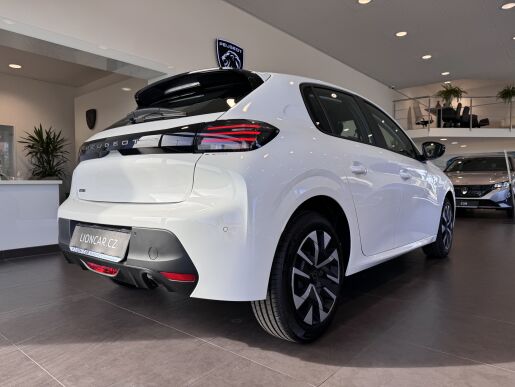 Peugeot 208 STYLE, 100 koní, zadní senzory