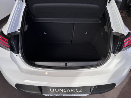 Peugeot 208 STYLE, 100 koní, zadní senzory