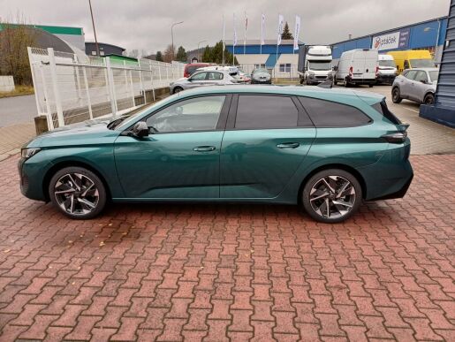 Peugeot 308 SW Allure BlueHDi 7 let zár.