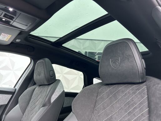 Peugeot 5008 GT Hybrid 136 e-DCS6
