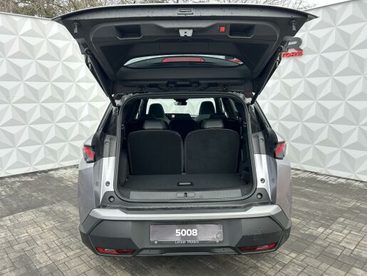 Peugeot 5008 GT Hybrid 136 e-DCS6