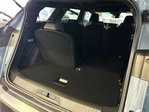Peugeot 5008 ALLURE Hybrid 145 e-DCS6