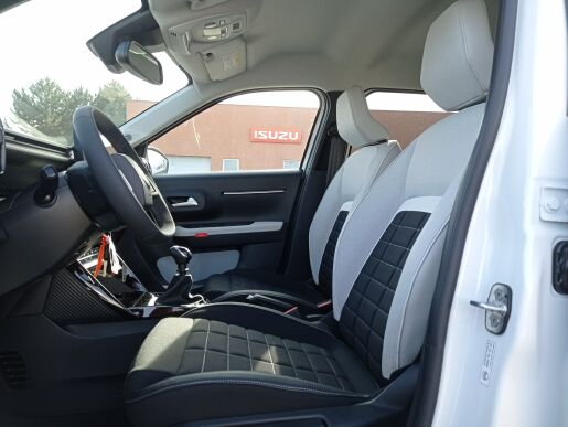 Citroën C3 C3 Nová Max 1.2 Pure Tech 100k man. - bílá Banquise