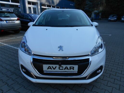 Peugeot 208 Active 1,2 82k ČR