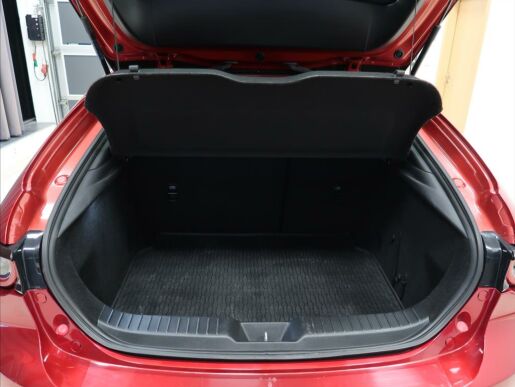 Mazda 3 2,0 Skyactiv-X180 AT GT Plus