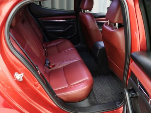 Mazda 3 2,0 Skyactiv-X180 AT GT Plus