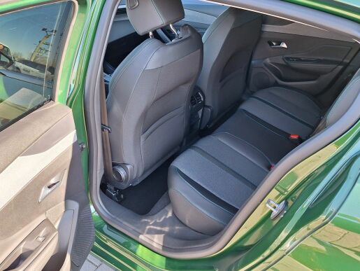 Peugeot 308 ALLURE PureTech 130  EAT8