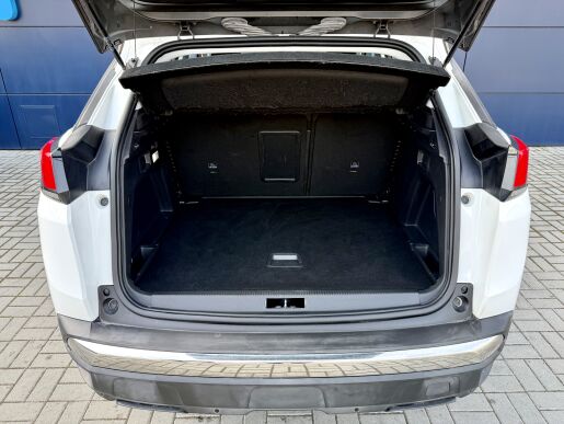 Peugeot 3008 ACTIVE, 130k, Automat, Výhřev sedadel