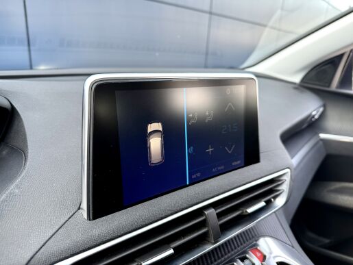 Peugeot 3008 ACTIVE, 130k, Automat, Výhřev sedadel
