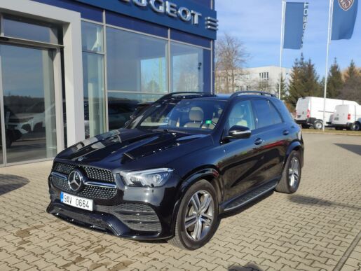 Mercedes-Benz GLE AMG 400 D 4 MATIC  330k 7 MÍST