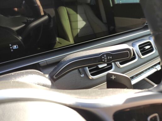 Mercedes-Benz GLE AMG 400 D 4 MATIC  330k 7 MÍST