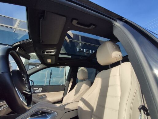 Mercedes-Benz GLE AMG 400 D 4 MATIC  330k 7 MÍST