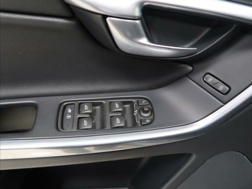 Volvo XC60 2,0 D4 Drive-E AUT