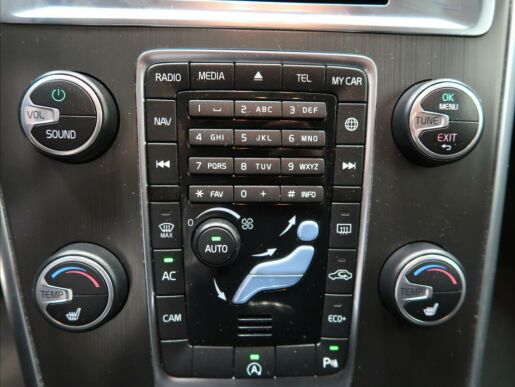 Volvo XC60 2,0 D4 Drive-E AUT
