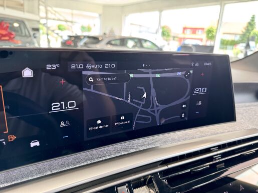 Peugeot 3008 ALLURE Hybrid 145k, Automat