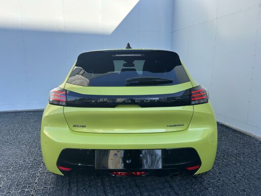 Peugeot 208 ALLURE Elektromotor 100 kW/136