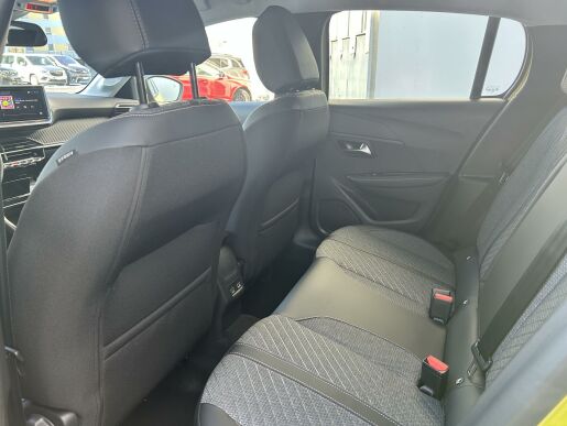 Peugeot 208 ALLURE Elektromotor 100 kW/136