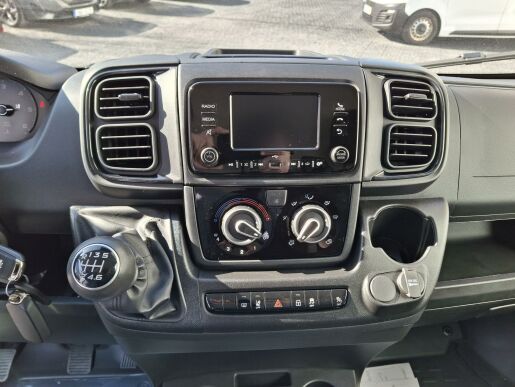 Peugeot Boxer Valník kabina 3500 L3 140k