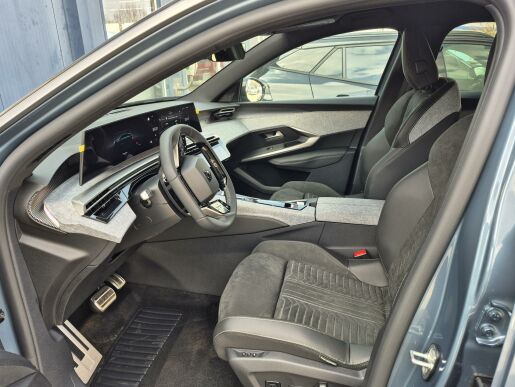 Peugeot 3008 GT Hybrid 136 e-DCS6