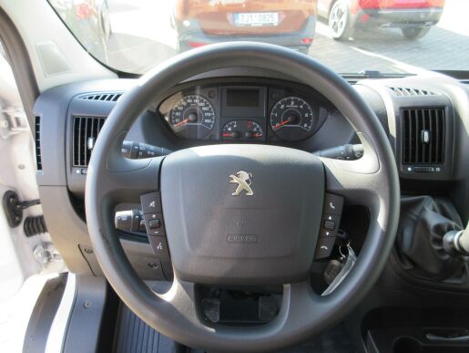 Peugeot Boxer Šasi 4350 L4 180k MAN6