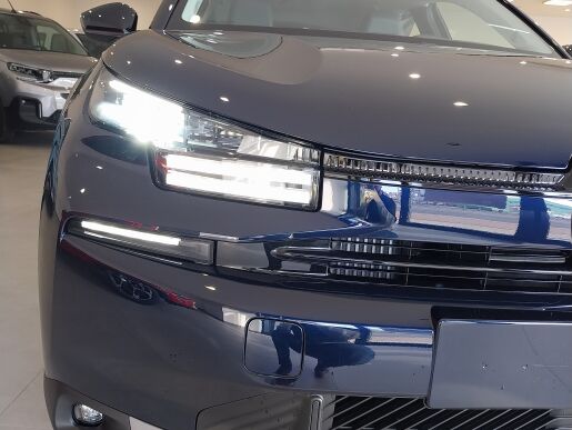 Citroën C4 PLUS PureTech 130 S&S EAT8                  