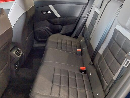 Citroën C4 PLUS PureTech 130 S&S EAT8                  