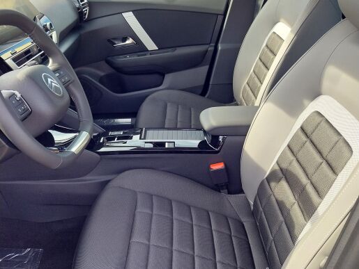 Citroën C4 PLUS PureTech 130 S&S EAT8                  