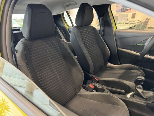 Peugeot 208 STYLE, 100 koní, výhřev sedadel