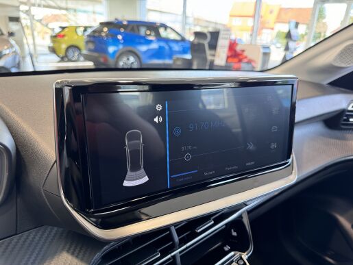 Peugeot 208 STYLE, 100 koní, výhřev sedadel