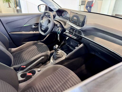 Peugeot 208 STYLE, 100 koní, výhřev sedadel