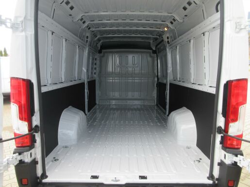 Peugeot Boxer 4350 L4H2 BlueHDi 165k MAN6