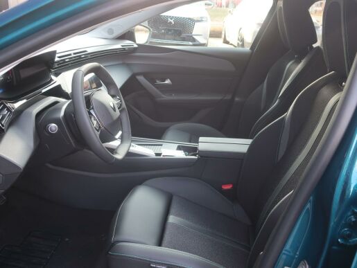 Peugeot 408 Allure hybrid 136e - DCS6