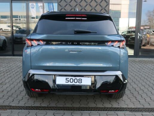 Peugeot 5008 GT Elektromotor 157kW/210k 73