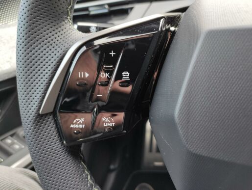 Peugeot 3008 GT 136k AUT HYBRID ALCANTARA