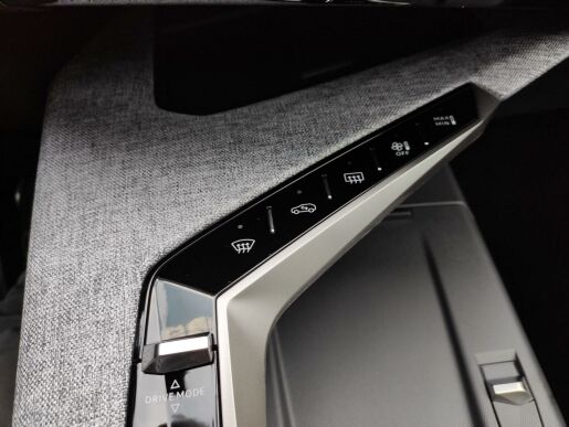 Peugeot 3008 GT 136k AUT HYBRID ALCANTARA
