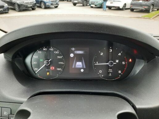 Peugeot Boxer FG 3300 L2H1 BHDi 120k M6