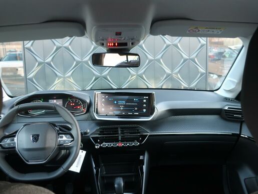 Peugeot 208 STYLE 100k MAN6