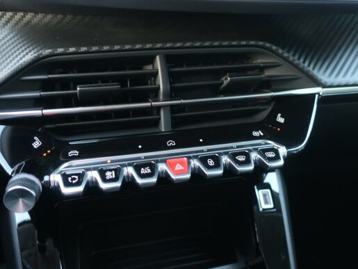 Peugeot 208 STYLE 100k MAN6