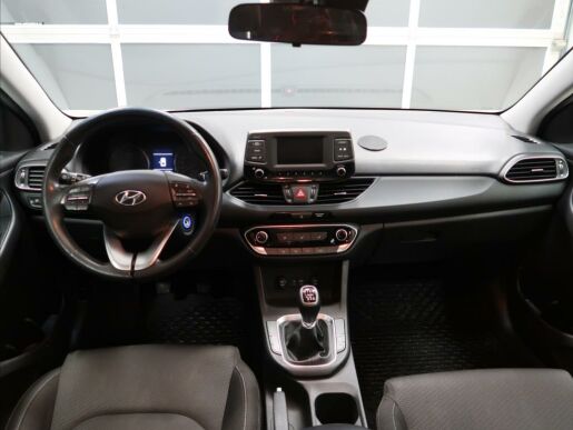 Hyundai i30 1,0 T-GDI 120  Club Fastback