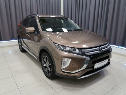 Mitsubishi Eclipse Cross 1,5 INVITE  TURBO