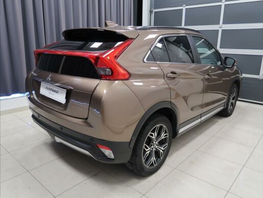Mitsubishi Eclipse Cross 1,5 INVITE  TURBO